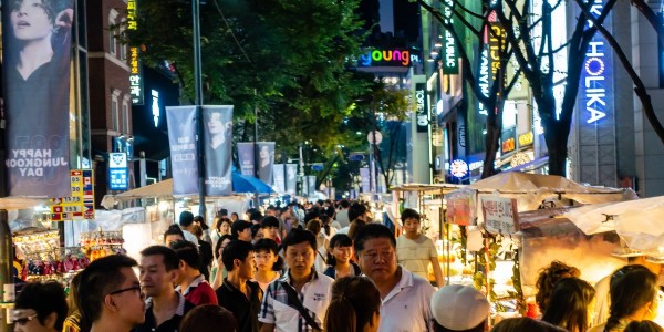 地攤經濟取代新零售？